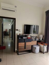 Silahis Apartments (D15), Apartment #634205641